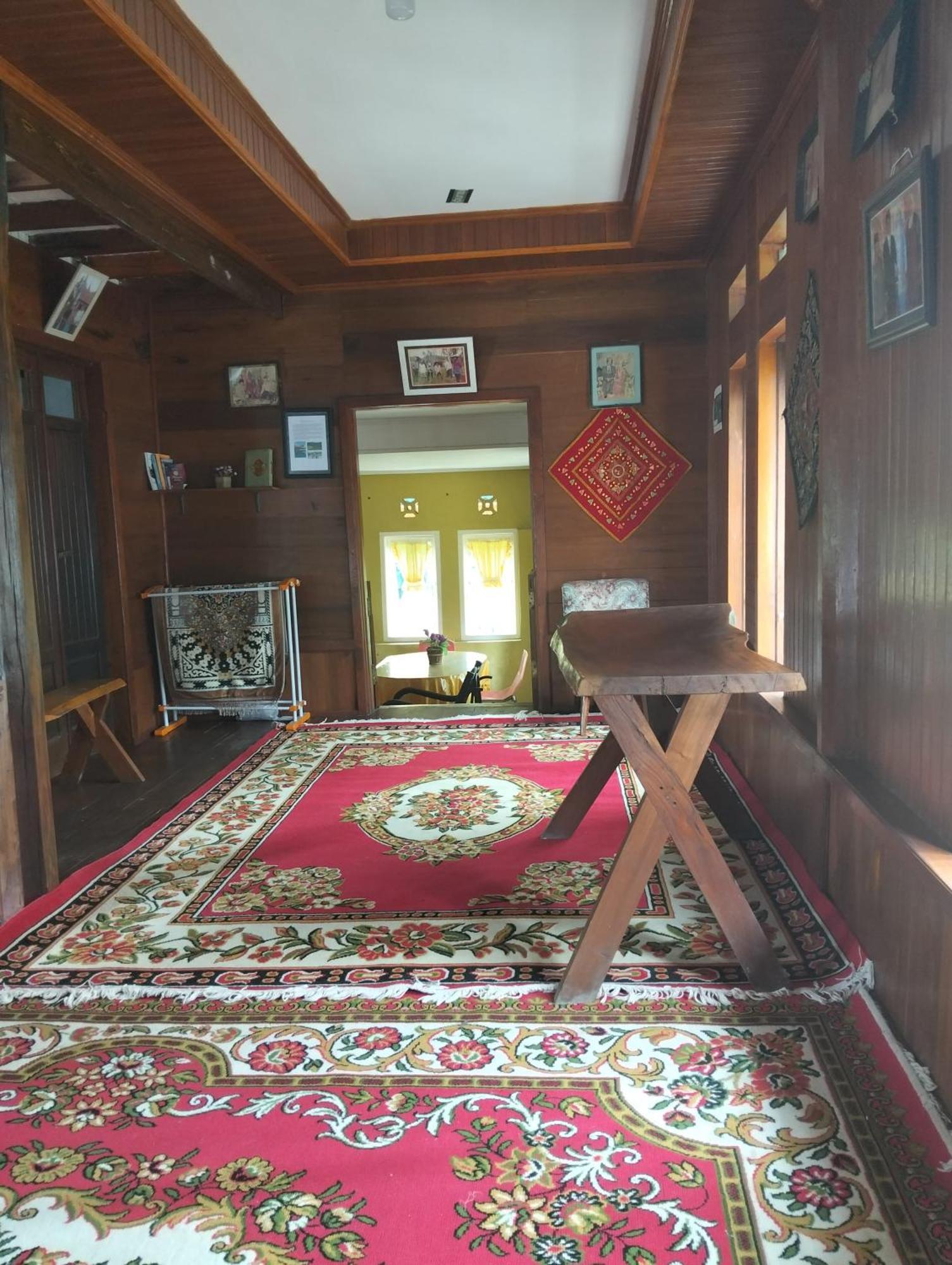 Rumah Gadang Simarasok Baso Bagian luar foto